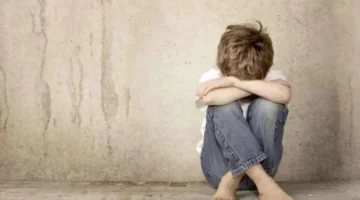 تغير لون الوجه عند الأطفال مؤشر نفسي خطر مرتبط بمشاهدة مقاطع فيديو ضارة ويستدعي التدخل المبكر 1